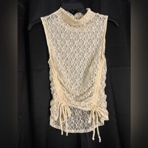 Lace Sleeveless Top